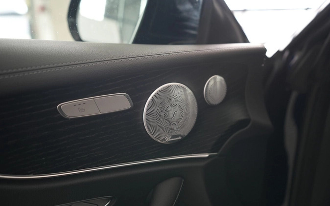 Mercedes-Benz Klasa E cena 159900 przebieg: 121530, rok produkcji 2018 z Kalisz Pomorski małe 497